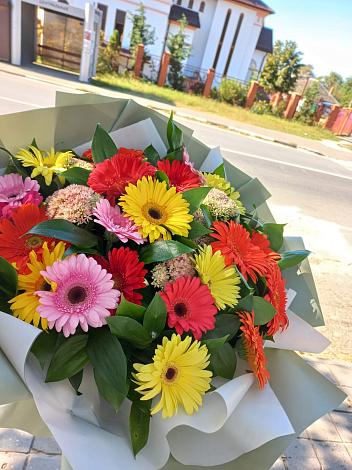 Букет цветов из: Герберы в Ясногорске Тульской области